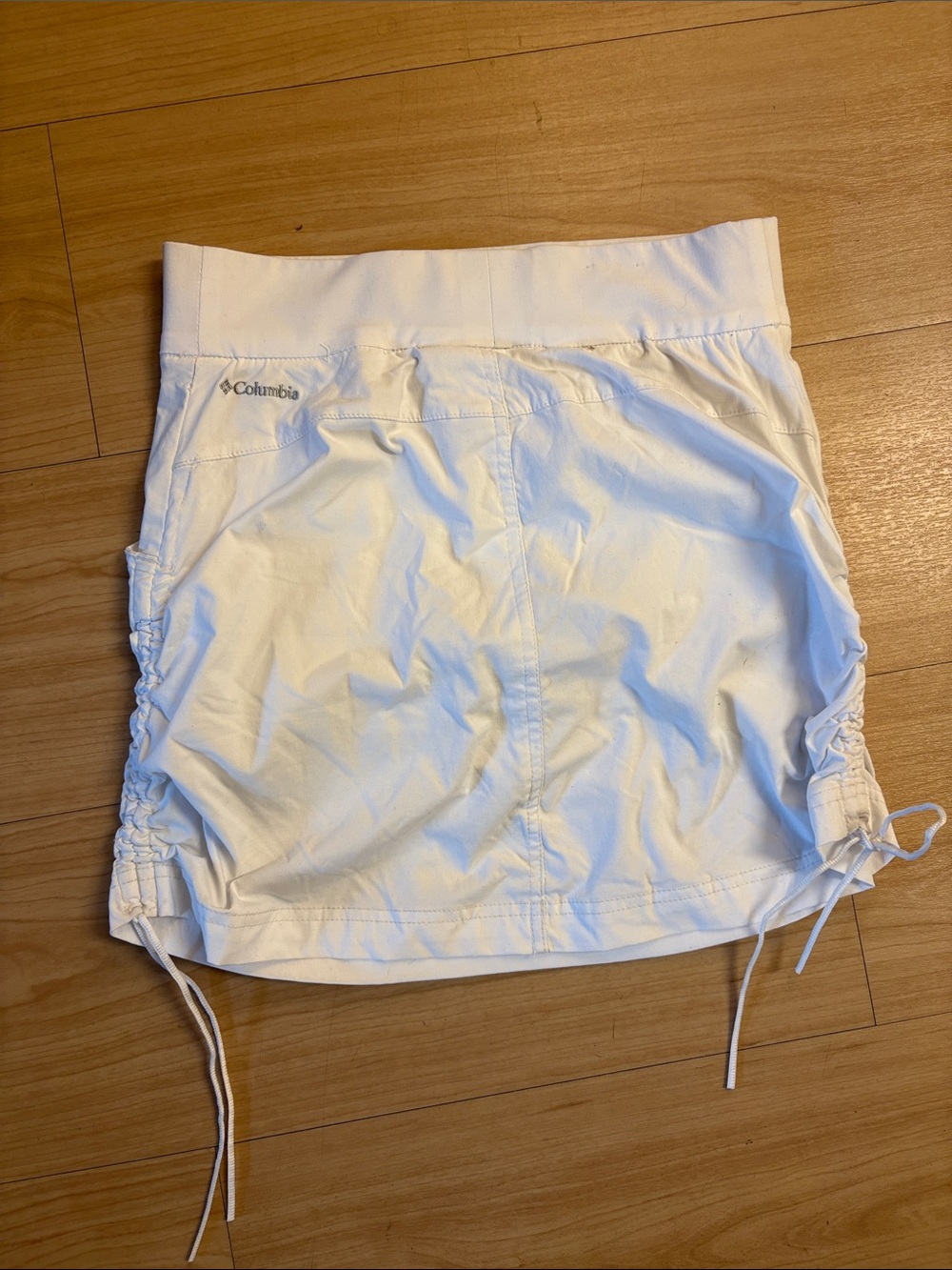 Columbia White Drawstring Side-Ruched Skort